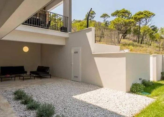 Modern & Stylish With Private Pool - Four Bedroom With Pool Villa